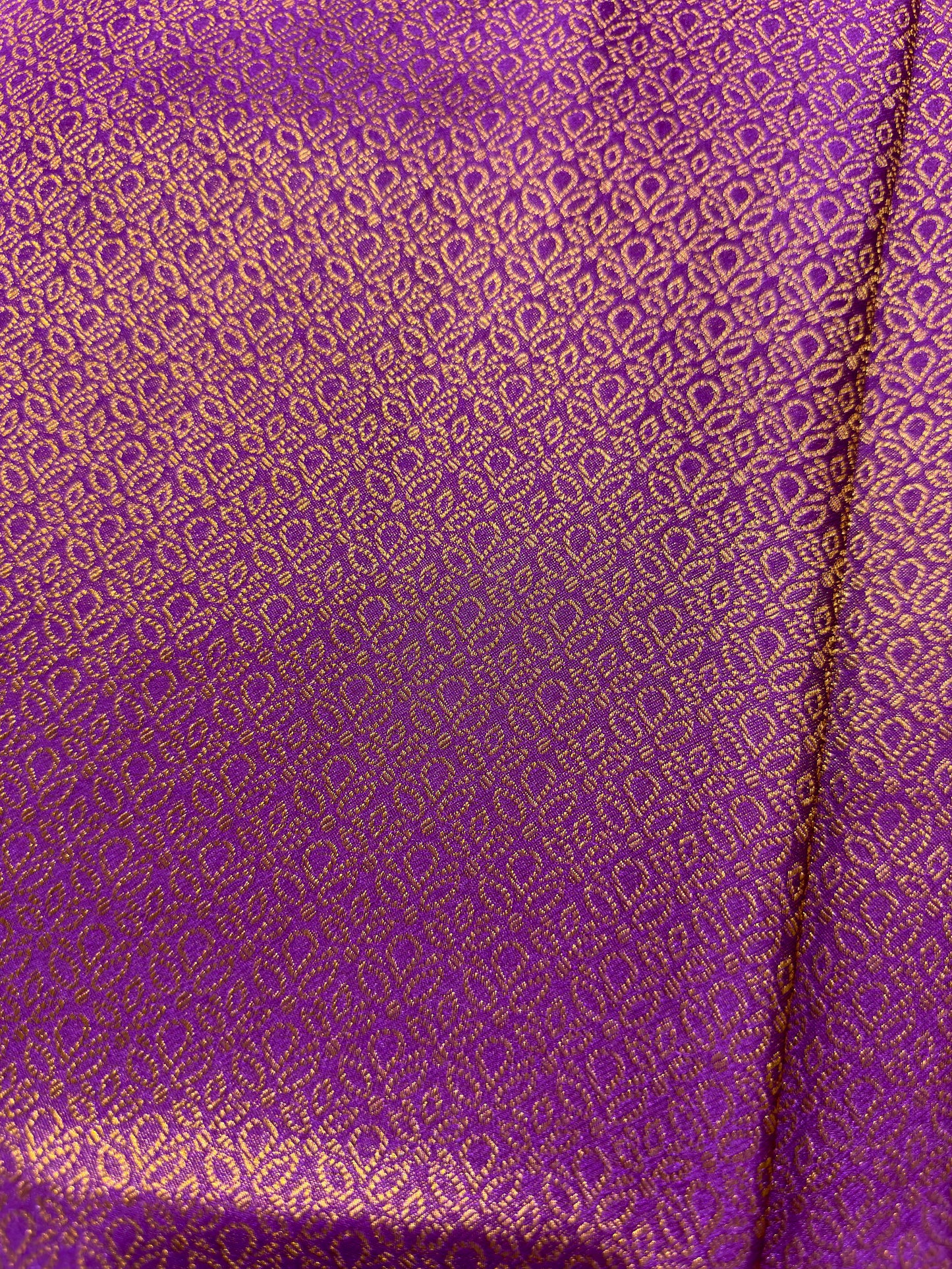 Purple & Gold-Toned Ethnic Motifs Zari Banarasi Saree