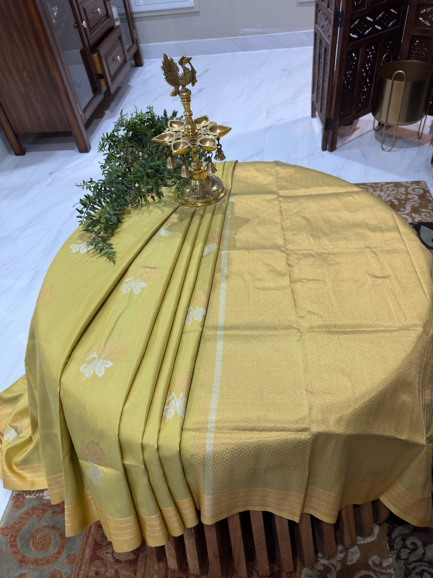Mustard & Silver-Toned Floral Zari Silk Blend Dharmavaram Saree