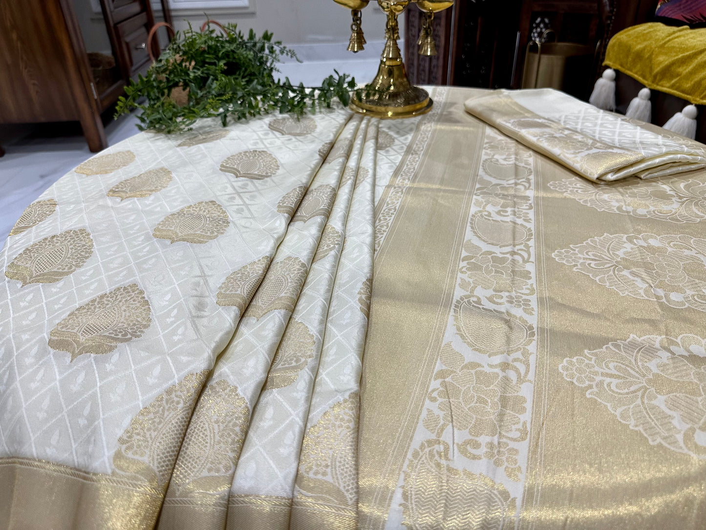 Cream and Gold Coloured Banarasi Silk Blend Saree