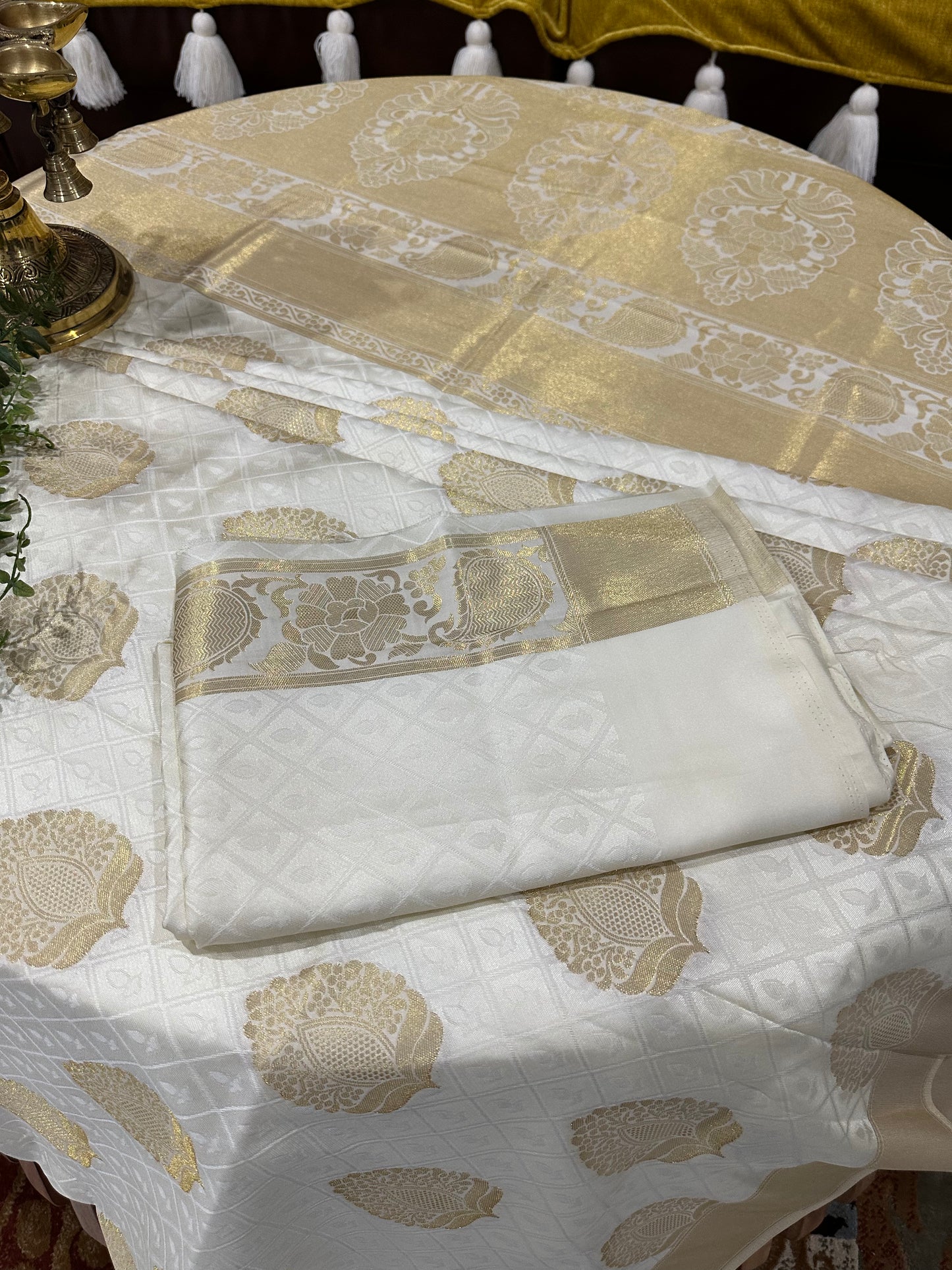Cream and Gold Coloured Banarasi Silk Blend Saree
