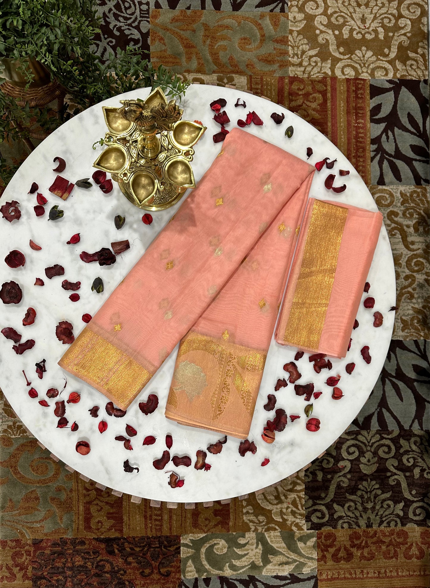Peach-Coloured & Gold-Toned Ethnic Motifs Zari Silk Blend Banarasi Saree